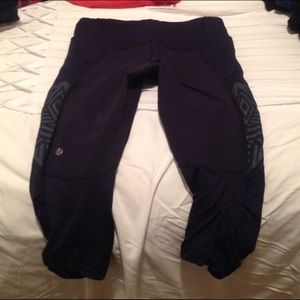 Women’s Lululemon Capris Size 6